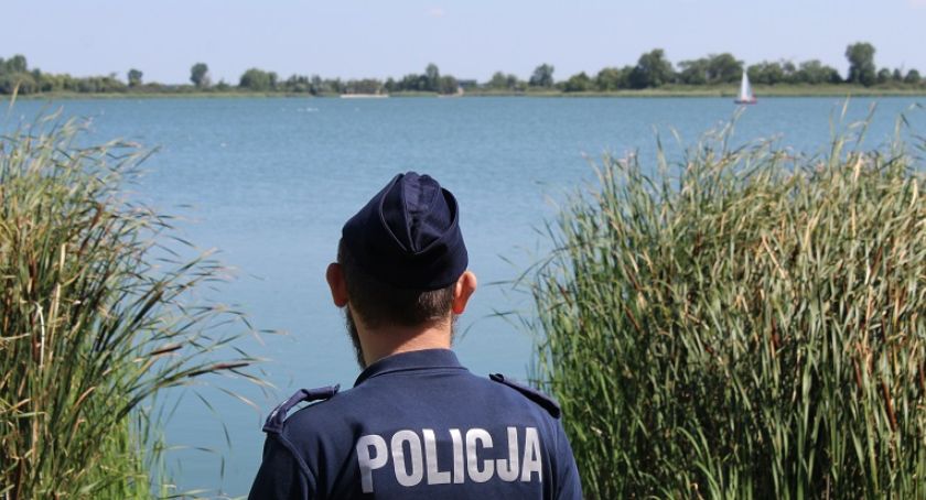 Rozpoczął się upalny weekend. Policja apeluje o zdrowy rozsądek