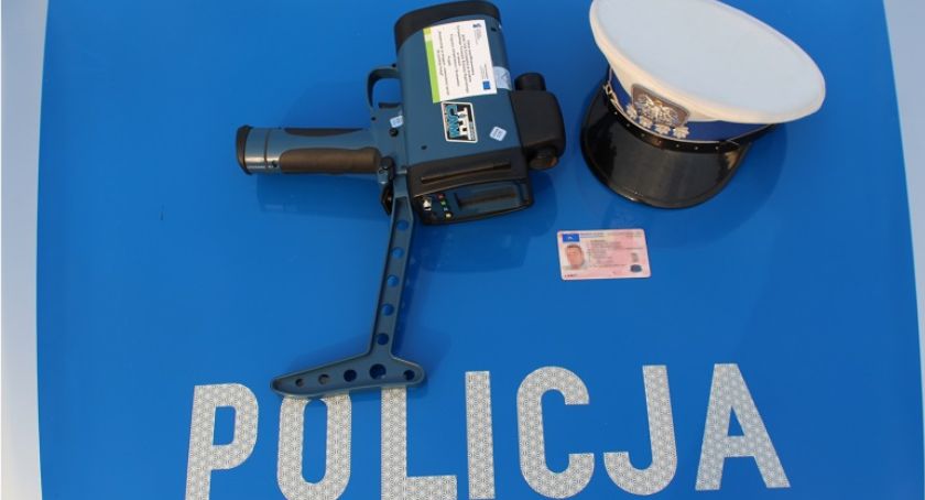 Weekendowe polowanie na piratów drogowych. Blisko 70 mandatów!