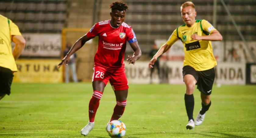 Hubert Antkowiak i Aboubacar Sidiki Conde odchodzą z Miedzi Legnica