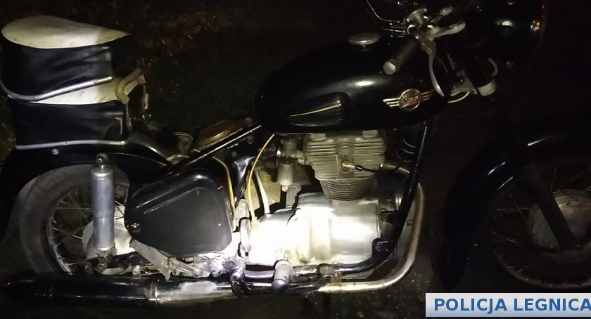 Dobry znajomy legnickich policjantów chciał sprzedać kradziony motocykl