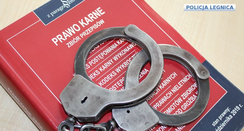 Jeździł autem pomimo zakazu. Teraz może 5 lat posiedzieć w więzieniu 