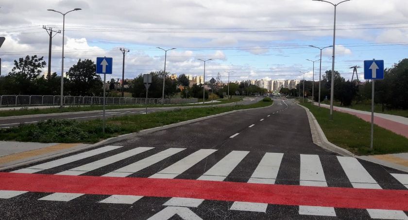 Po prawie trzech latach znów możemy jeździć ulicą Sikorskiego na Piekarach
