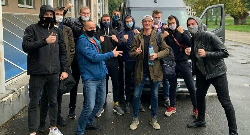 Siatkarze Ikara Legnica rozpoczęli sezon z przytupem. Są liderem II ligi! 