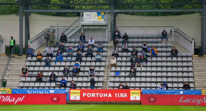 Nowe zasady udziału kibiców w meczach Miedzi. Trzeba wymienić karnet!