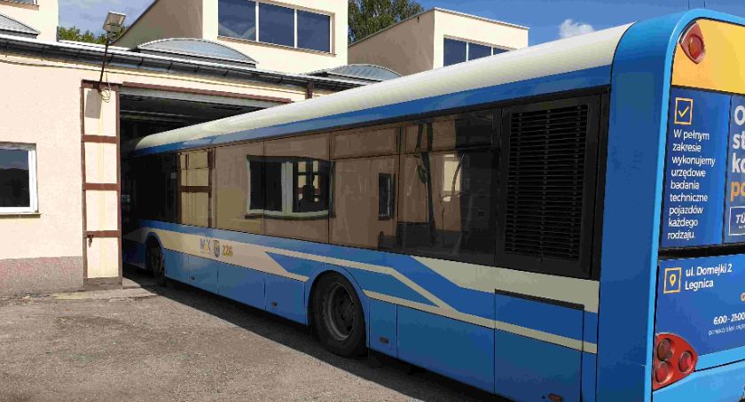 MPK uruchomiło kursy „bis”. Po Legnicy jeździ siedem dodatkowych autobusów 