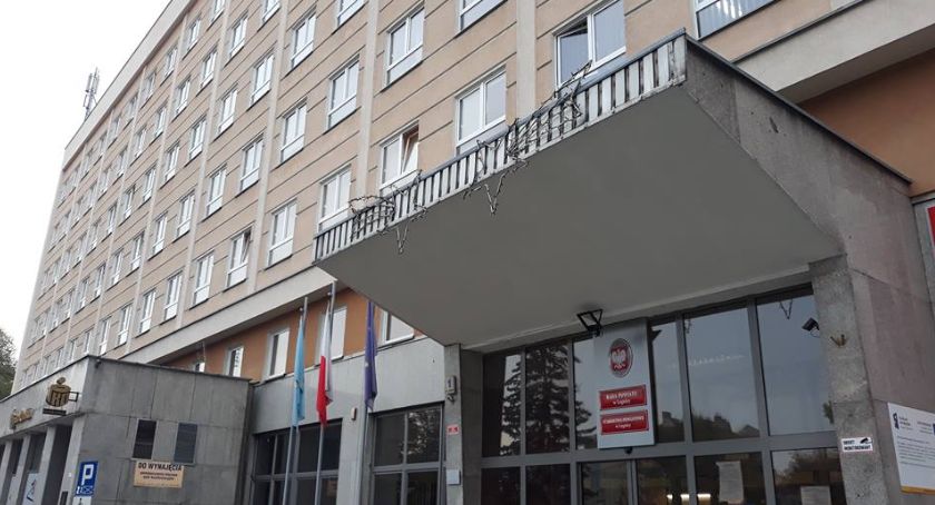 MOPS i Starostwo Powiatowe w Legnicy ograniczają przyjęcia interesantów