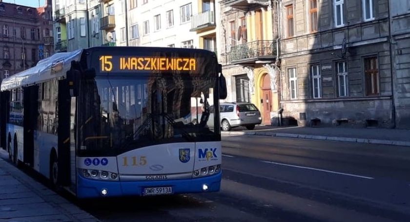 Uwaga uczniowie! Od 1 listopada nie będzie już darmowych autobusów MPK