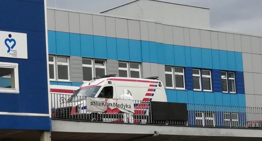 Seria kolejnych zakażeń i zgonów. Zmarła 22-letnia legniczanka z COVID-19