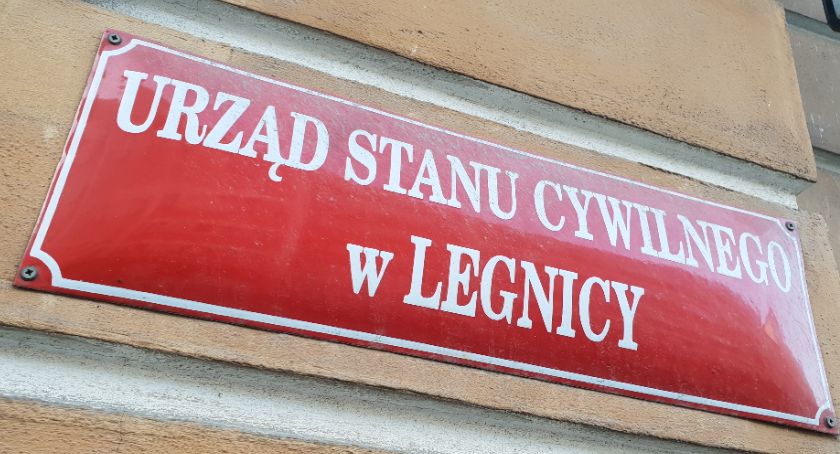 Masz do załatwienia sprawę w legnickim USC? Umów się wcześniej przez telefon