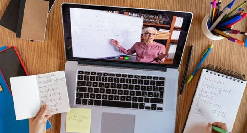 Zdalne nauczanie w legnickich szkołach. Nauczyciele na L4, lekcje odwoływane