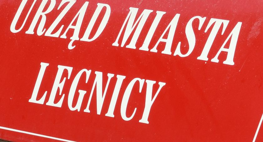 Urząd miasta nie przeszedł na zdalną pracę. Sprawdźcie, jakie są zmiany