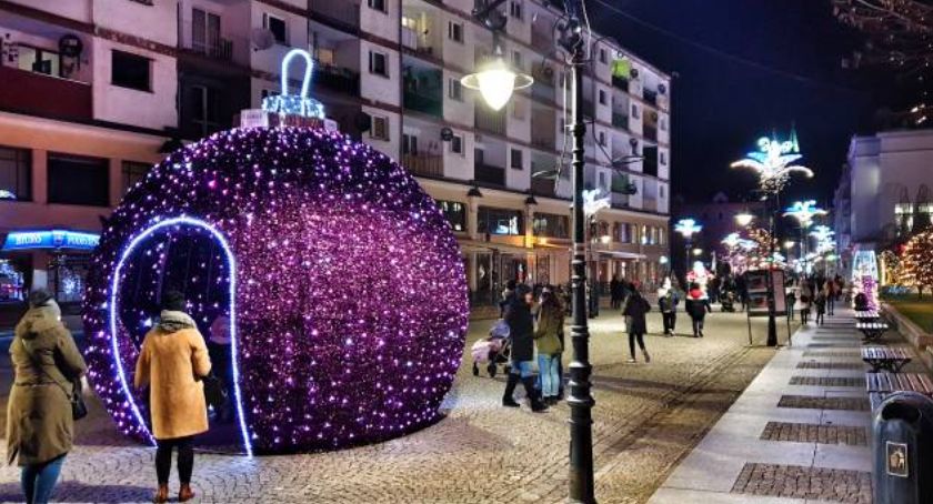 Czy w tym roku również pojawią się świąteczne iluminacje w Legnicy?