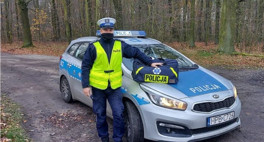 Akcja poszukiwawcza z happy endem. Policjanci uratowali życie mężczyźnie