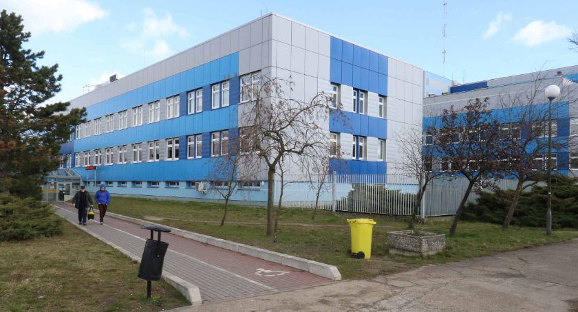 Rehabilitacja na telefon. Legnicki szpital uruchomił specjalną linię