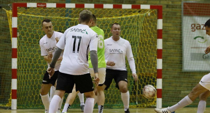 Legnicka Liga Halowa – czy futsalowe rozgrywki przegrają z koronawirusem?