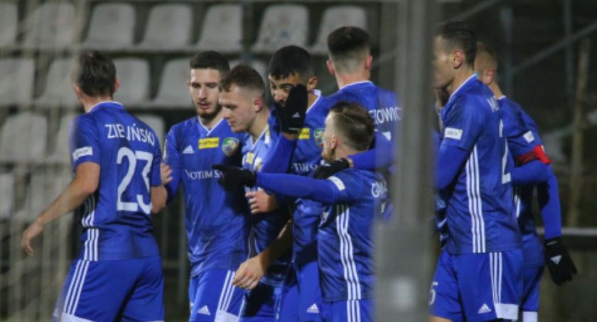 Miedź Legnica wygrywa na zakończenie rundy z Zagłębiem Sosnowiec
