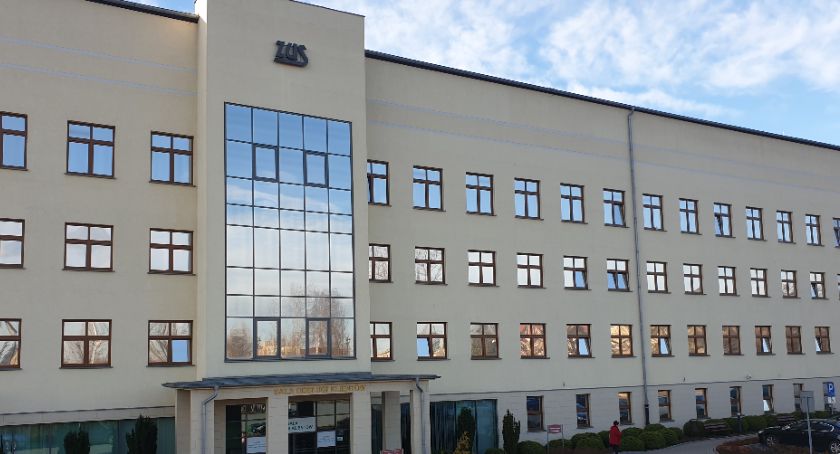 ZUS: Powrócił stuprocentowy zasiłek chorobowy. Kto może go dostać?