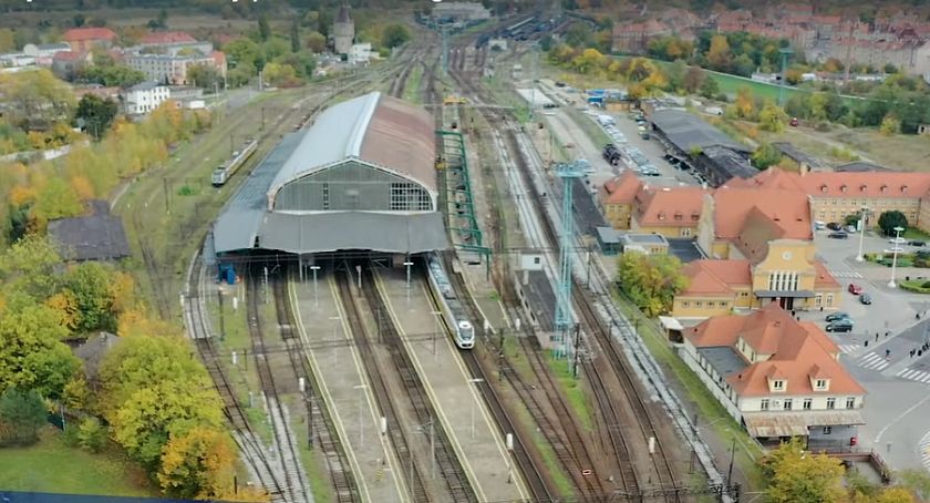 PKP PLK: z Legnicy do stacji Rudna Gwizdanów w 35 minut! [WIDEO]