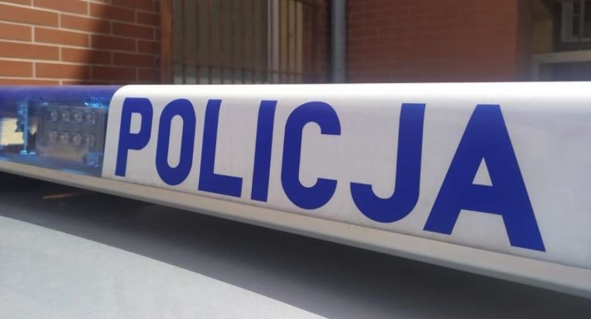 Kompletnie pijany jeździł autem po centrum Chojnowa. Zatrzymała go policja