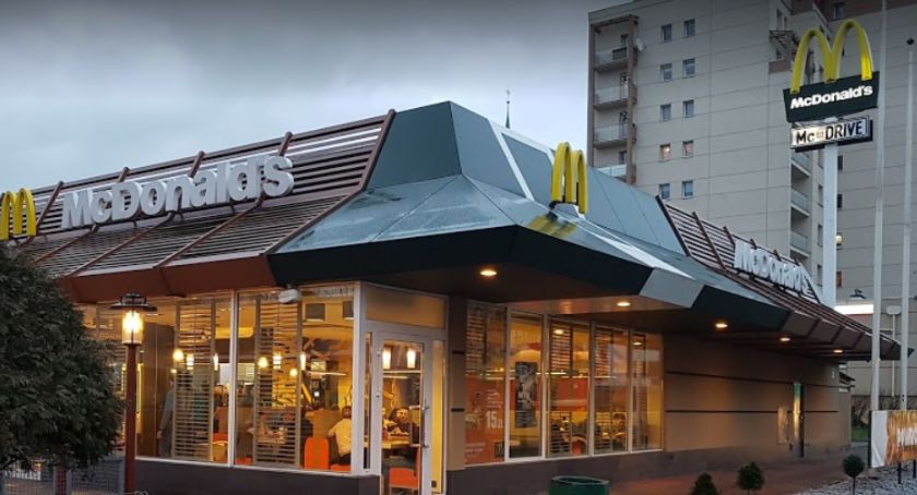 McDonald’s w Legnicy - można za darmo zamówić jedzenie do domu lub biura