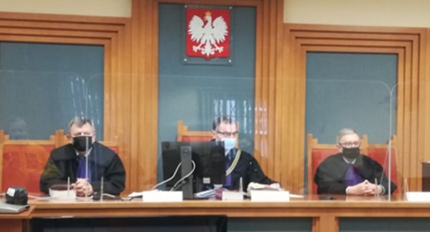 Proces kierowcy, który zabił dwie dziewczynki wrócił na sądową wokandę