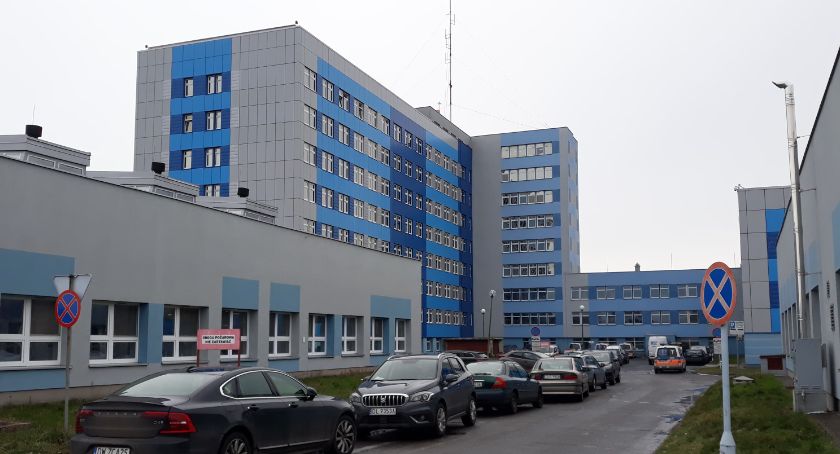Ilu pracowników legnickiego szpitala zaszczepiło się przeciwko Covid-19?