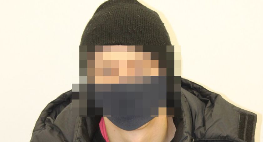 Policja ujęła włamywacza. Na sądowy proces poczeka jednak na wolności