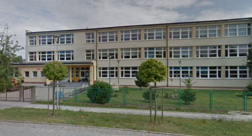 Szkoła Podstawowa nr 18 w Legnicy zamknięta z powodu koronawirusa
