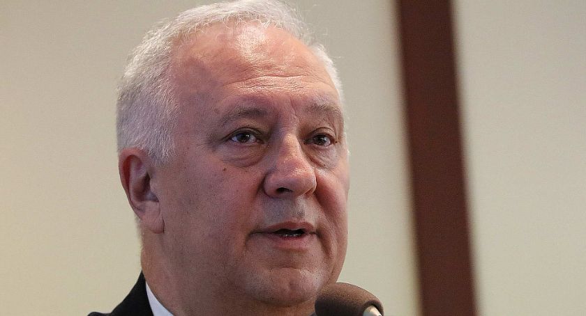 Prezydent Tadeusz Krzakowski apeluje o otwarcie przychodni zdrowia