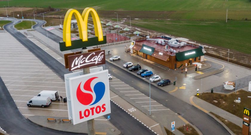 McDonald’s w Kochlicach szuka pracowników. Gwarantuje umowę o pracę i zwrot kosztów dojazdu!