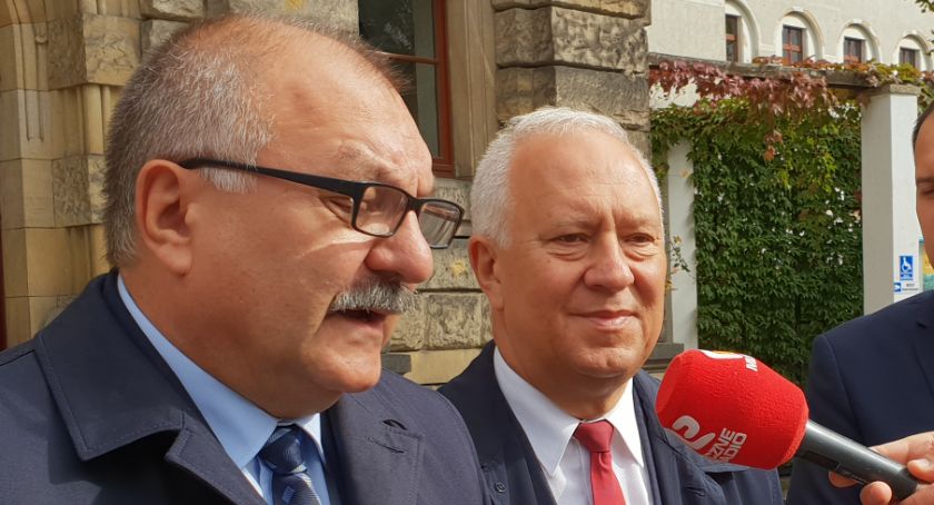 Prezydent Tadeusz Krzakowski przystąpił do nowego politycznego projektu