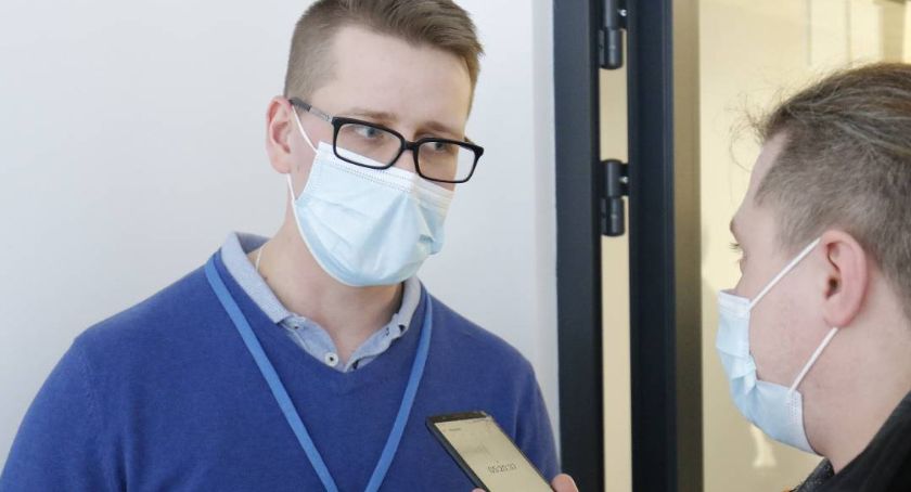 Kilkadziesiąt nowych zakażeń w trakcie weekendu. Hospitalizowane są 72 osoby z Covid-19