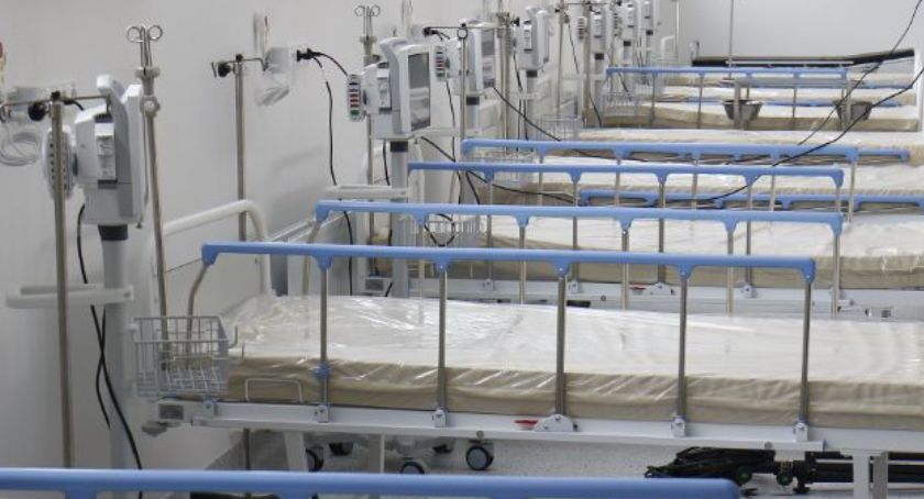 85 pacjentów z Covid-19 w legnickim szpitalu. Kilku walczy o życie pod respiratorami 