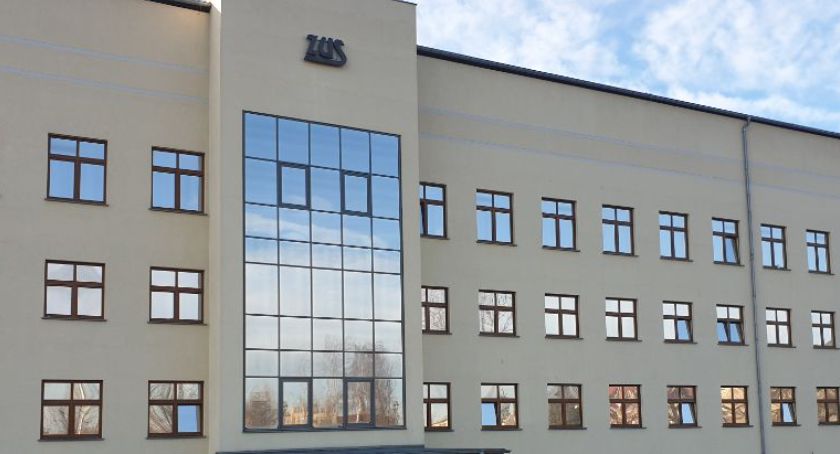 Wzrosła liczba wypłaconych zasiłków pogrzebowych. ZUS podsumował 2020 rok 