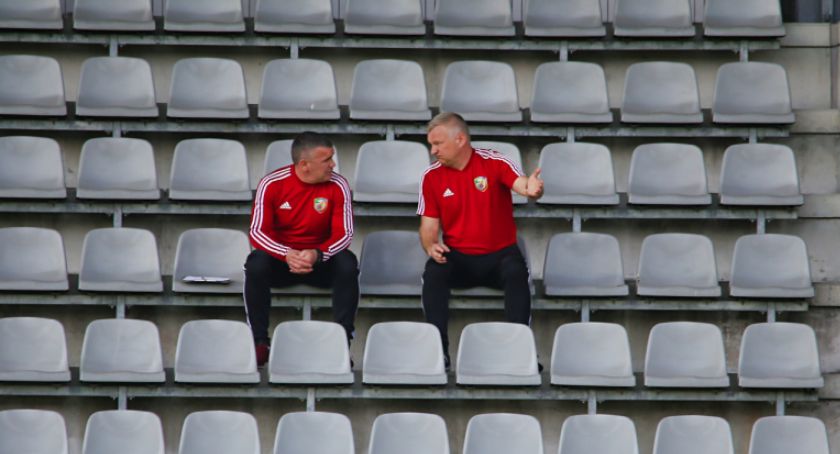 Wielka Sobota z I ligą. Miedź zagra z Radomiakiem – transmisja w Polsacie Sport