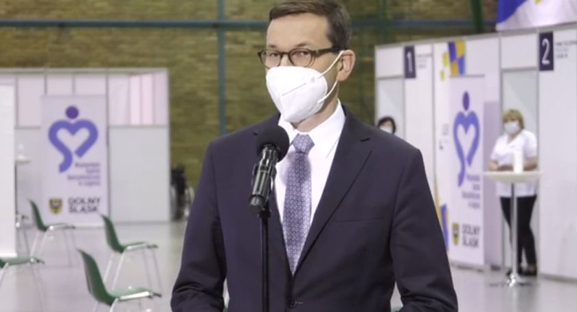 Premier Mateusz Morawiecki otworzył w Legnicy Punkt Szczepień Powszechnych