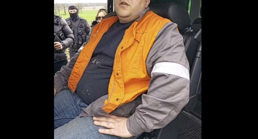 35-latek namierzony przez łowców pedofilii. Mężczyzna umawiał się na seks z 12-latką [FILM]