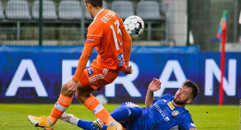Mecz na wsi, czyli Miedź Legnica w delegacji u lidera Fortuna I Ligi