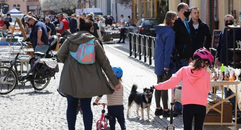 Już w najbliższą niedzielę Jarmark Staroci w legnickim rynku 