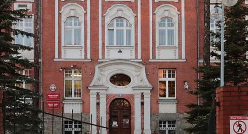 Miłkowice. Dyrektorka ośrodka pomocy społecznej z prokuratorskimi zarzutami