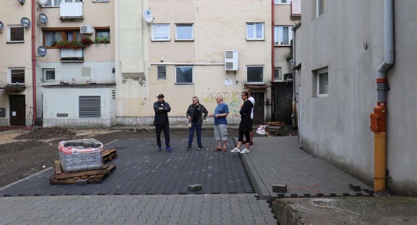 Miała być wymarzona droga, a szykuje się wielki bubel. Protest na placu budowy