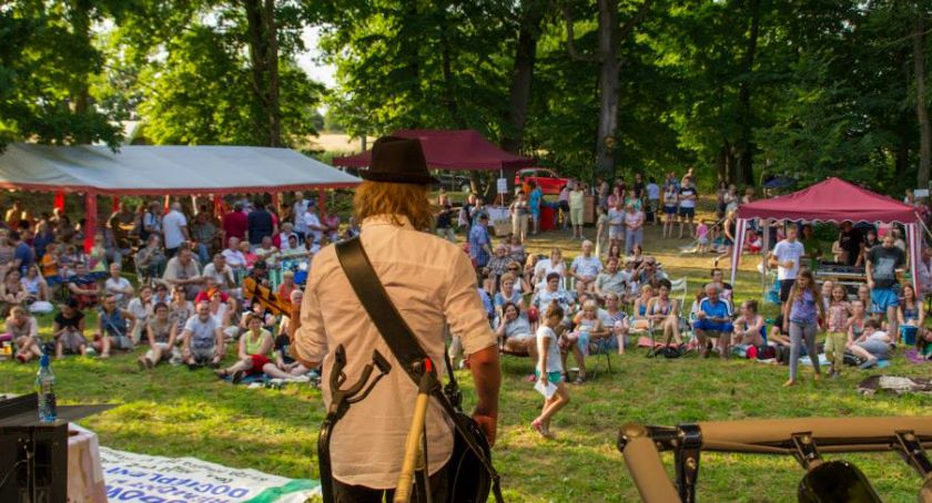 X Festiwal „Wołodia pod Szczelińcem”. Dwa dni z poezją śpiewaną i muzyką bardowską 