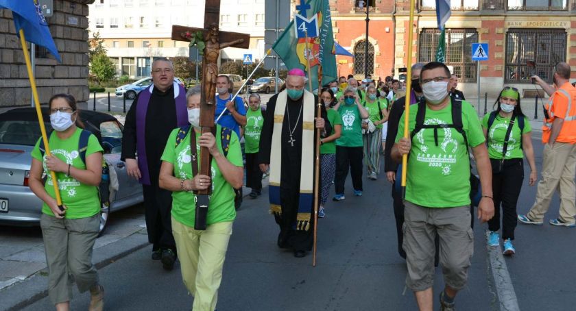  Pielgrzymka z Legnicy na Jasną Górę w czasach Covid-19 – „pielgrzymka sztafetowa”