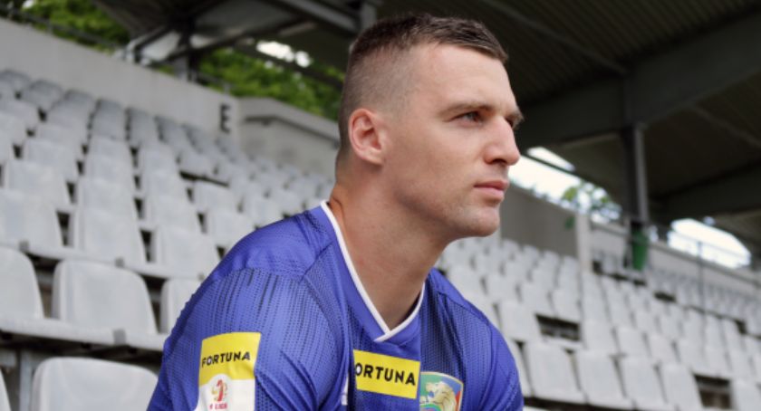 Paweł Lenarcik ma poważnego rywala. Miedź Legnica pozyskała nowego bramkarza