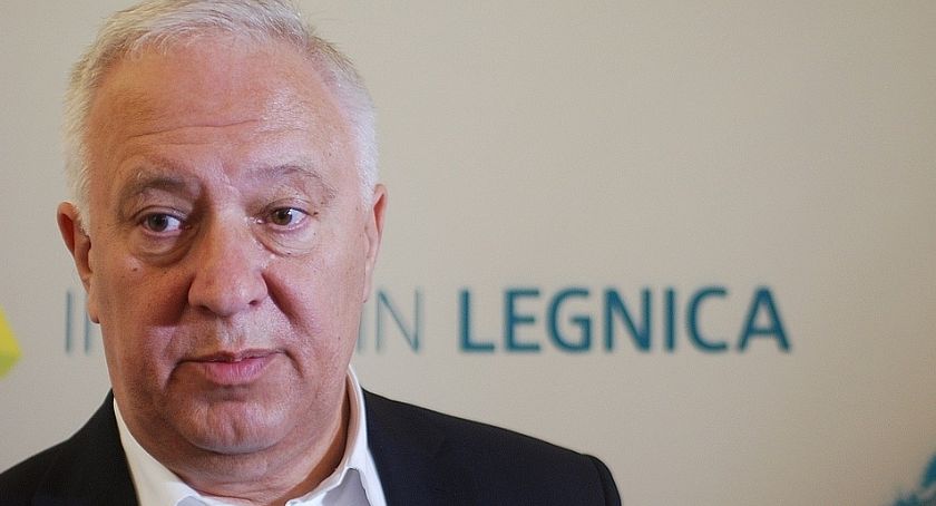 Ktoś chce zabić prezydenta Legnicy Tadeusza Krzakowskiego? Sprawą zajmuje się prokuratura