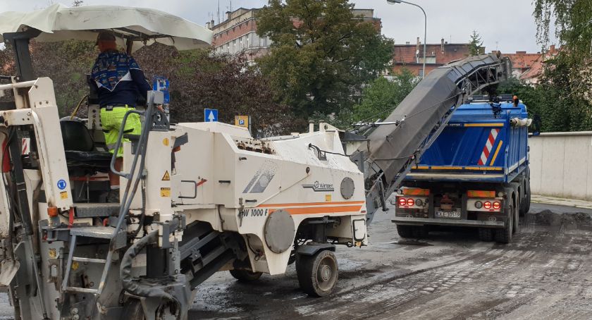 Zarząd Dróg Miejskich szykuje się do remontu ulicy w ścisłym centrum Legnicy