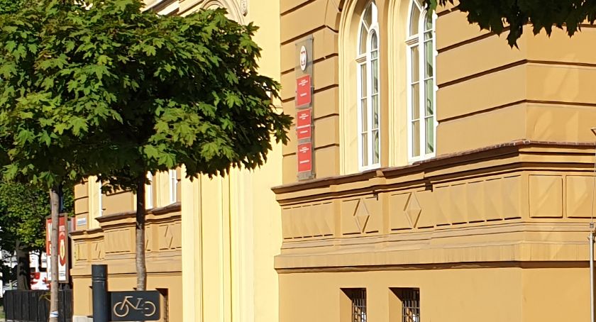 Rok szkolny 2021/22 za pasem. W legnickich szkołach naukę rozpocznie 20 tys. uczniów