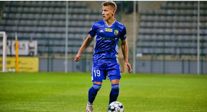 Miedź Legnica rozstała się z piłkarzem. Kontrakt rozwiązany za porozumieniem stron