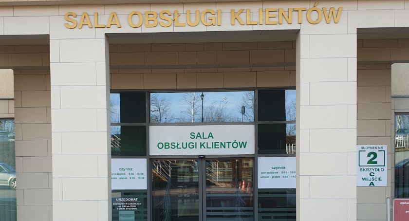 ZUS: Wnioski o 300 zł na wyprawkę szkolną można składać do końca listopada