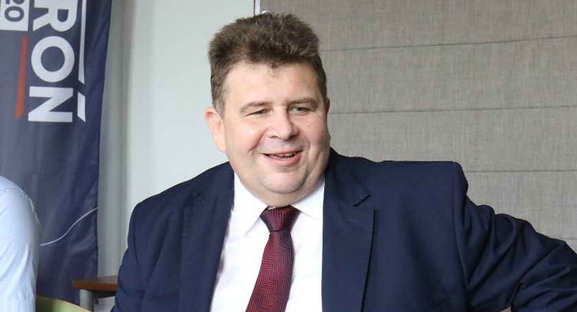 Nowa Lewica przyjedzie do Legnicy kamperem z nowym programem na pokładzie